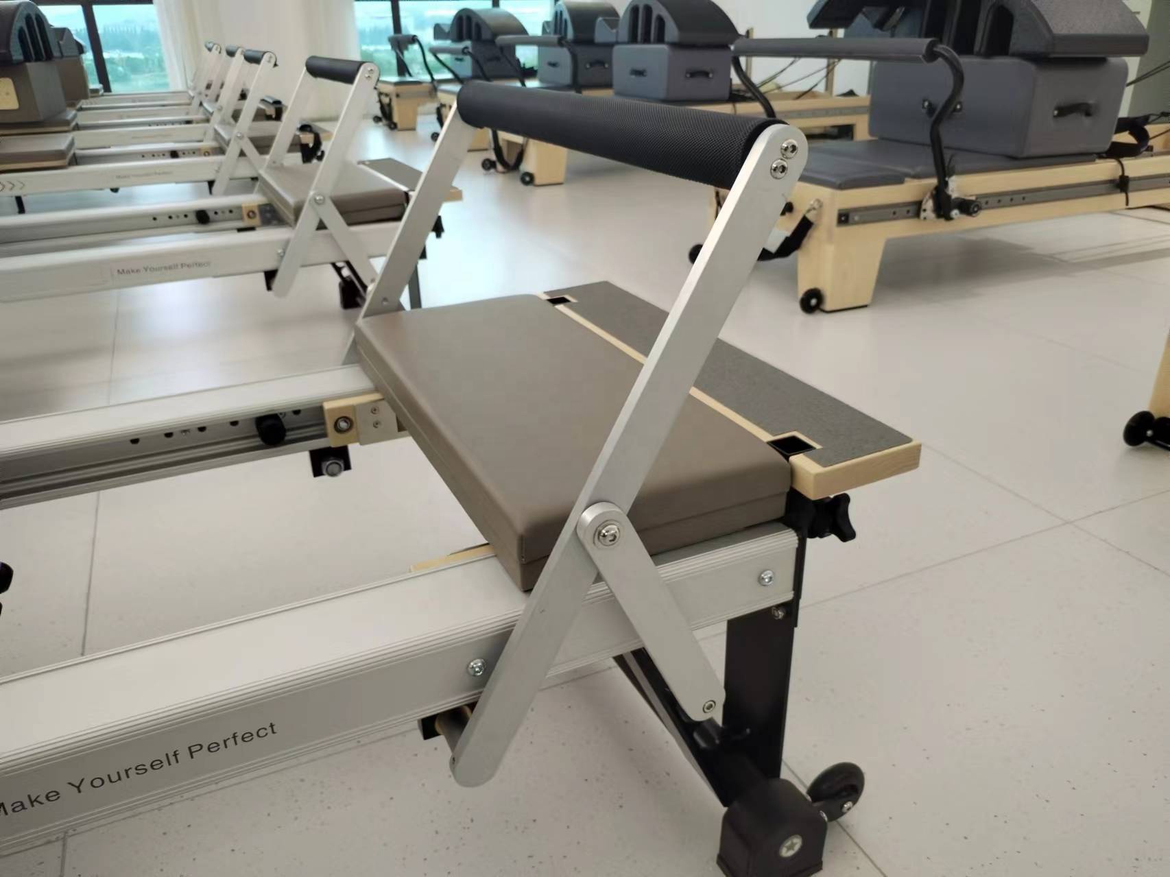 Mesin Reformer Pilates Elina u - Yoga Fitness Studio ulasan dan harga
