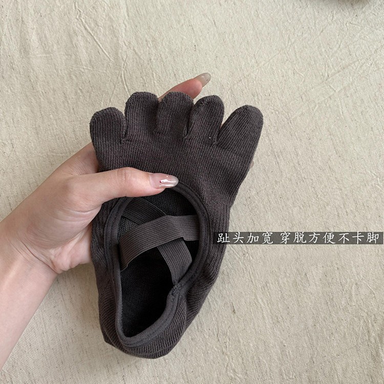 Kaos Kaki Yoga Wanita dengan T - Yoga Fitness Studio ulasan dan harga